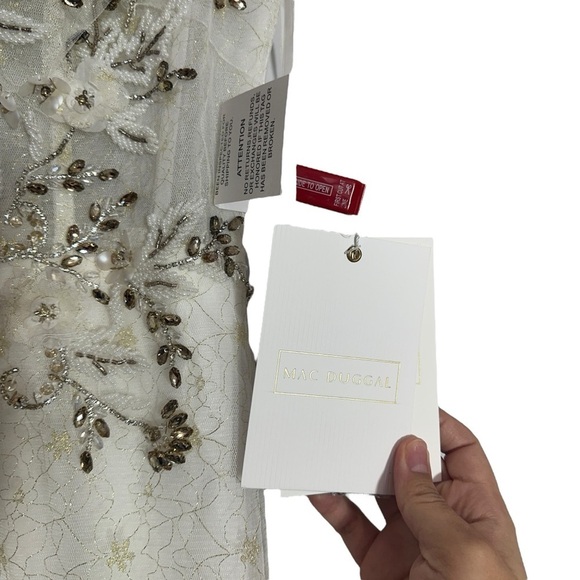 Mac Duggal Style 50666 White & Gold Embellished Mermaid Gown Women’s US 6 - Picture 6 of 11